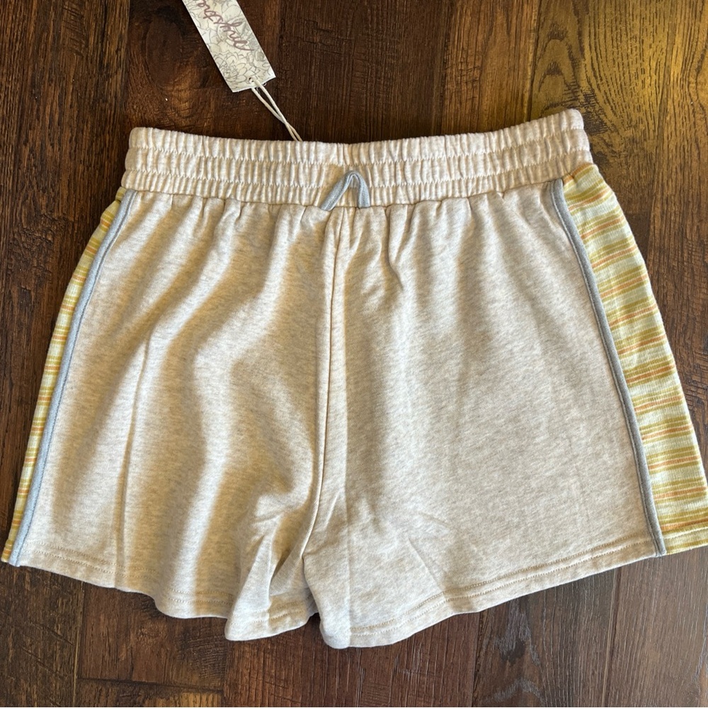 Mystree Women's Colorblock Patchwork Knit Elastic Waistband PullOn Shorts Size S - Picture 4 of 8
